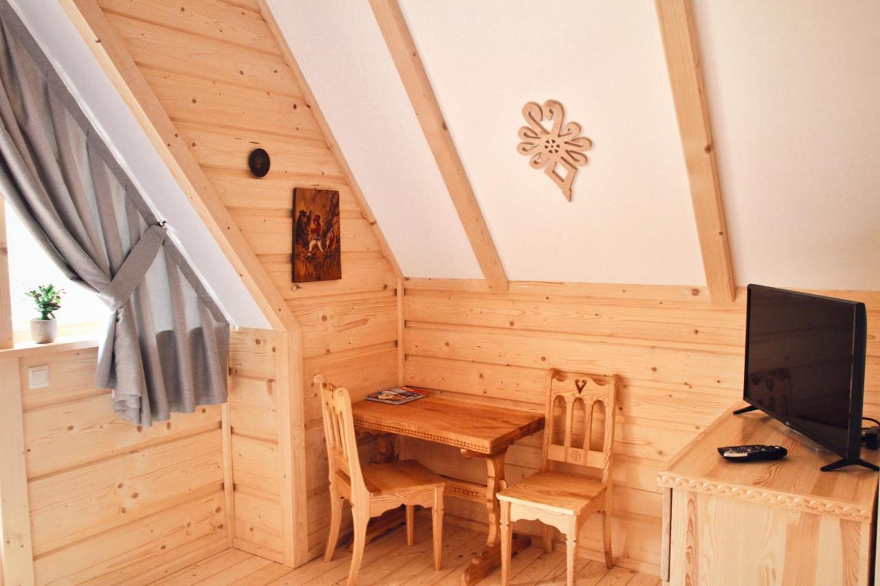 Bialy Puch Chalet *