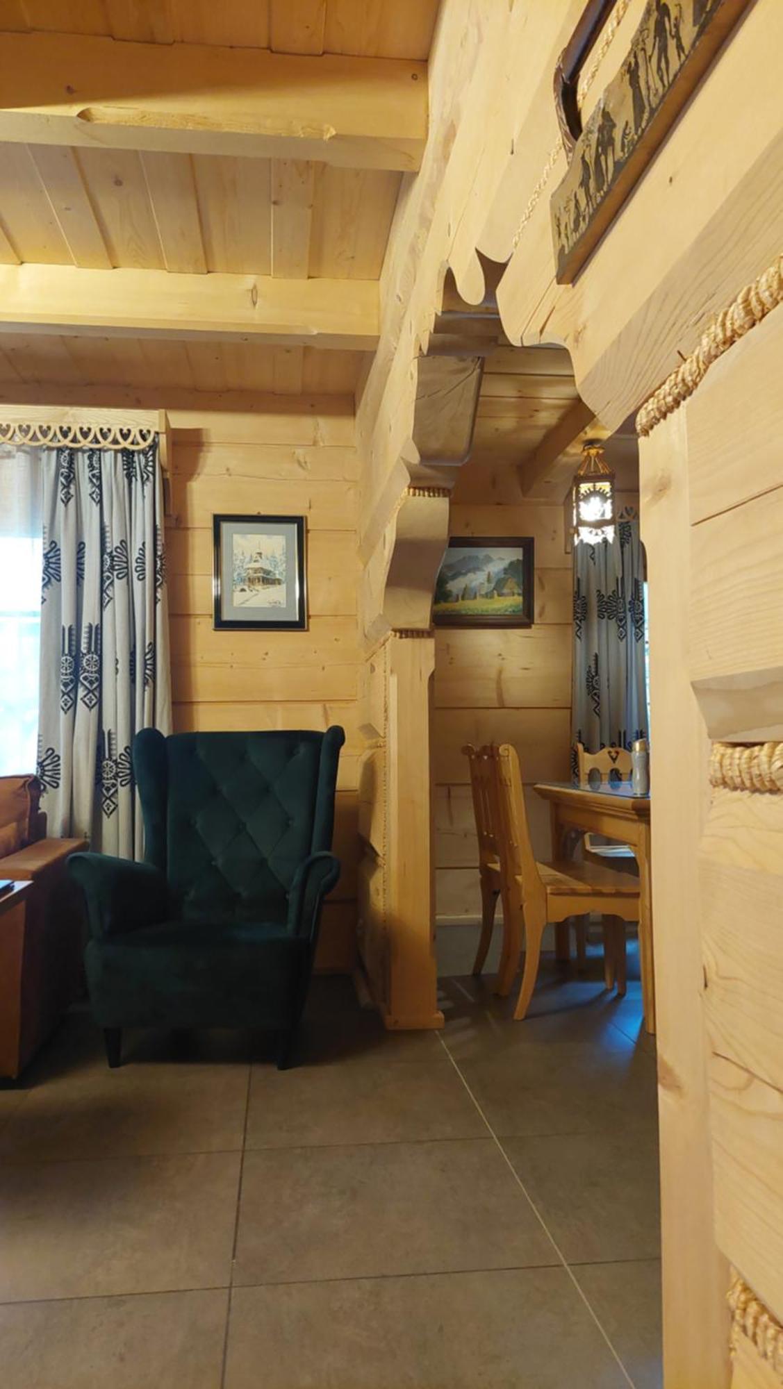 Bialy Puch Chalet